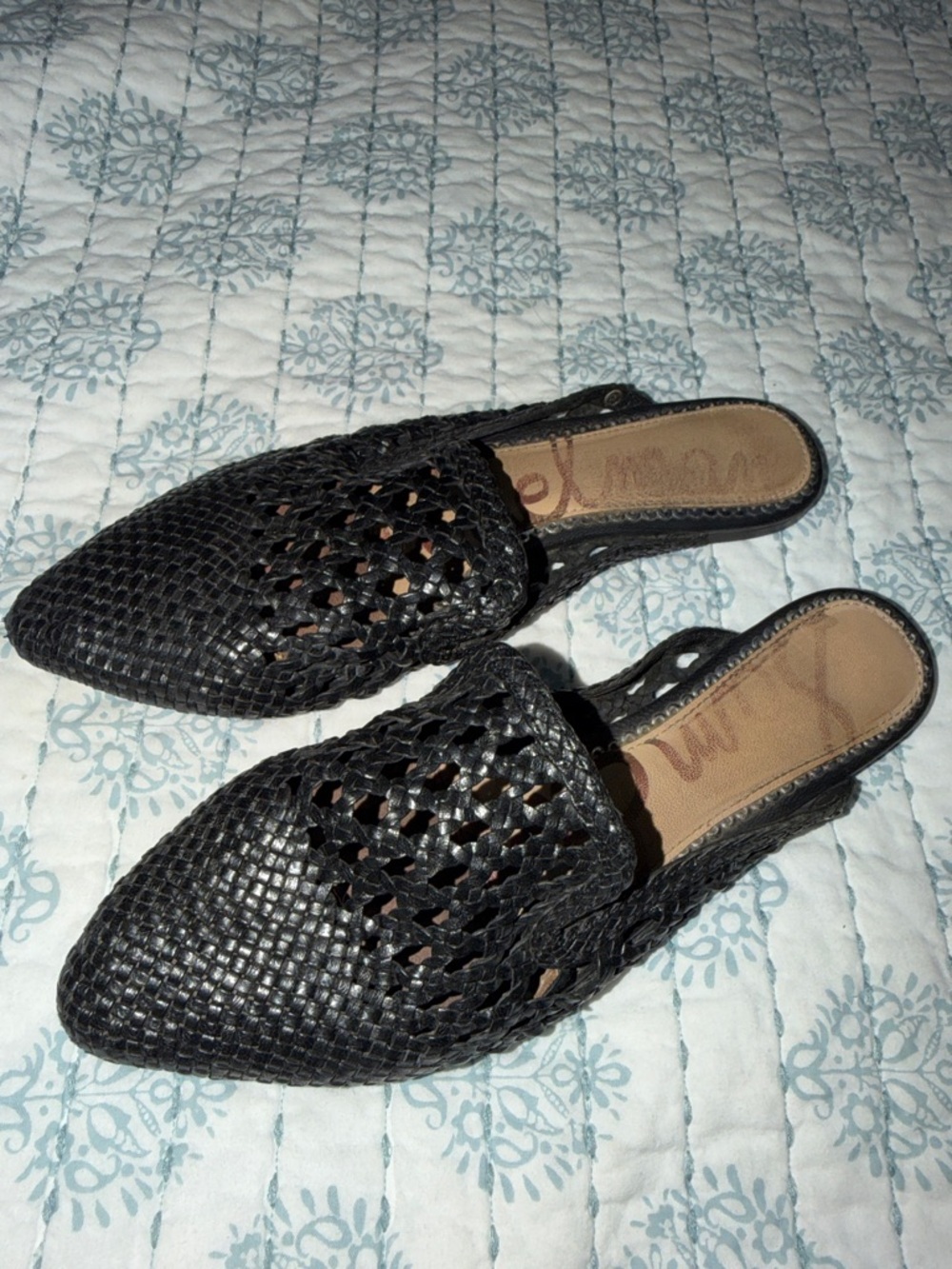 Sam Edelman Nola Black Woven Mules/Flats size 7 great condition - Picture 2 of 6